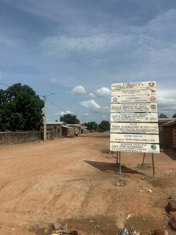 Panneau de chantier du projet PCR-CI, Lot 1 Bagoué